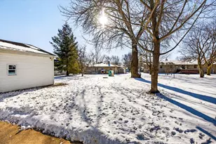 1221 Hillcrest Dr, Kaukauna, WI 54130 - Photo 29