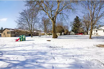 1221 Hillcrest Drive, Kaukauna, WI 54130 - Photo 25