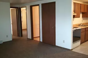 933 Shea Ave, Green Bay, WI 54303 - Photo 5