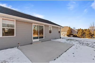 4372 Lakeland Drive, Oshkosh, WI 54904 - Photo 35