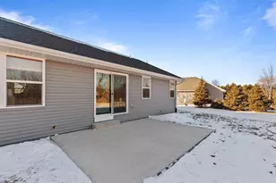 4372 Lakeland Dr, Oshkosh, WI 54904 - Photo 35