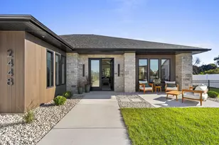 2448 Riddle Ct, De Pere, WI 54115 - Photo 73