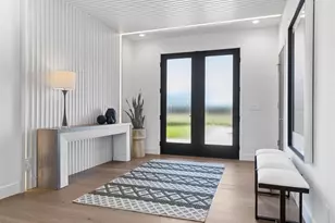 2448 Riddle Ct, De Pere, WI 54115 - Photo 11