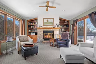 1009 E Northwood Dr, Appleton, WI 54911 - Photo 17