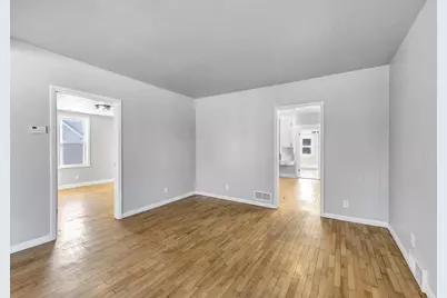 415 E Maple Street, Appleton, WI 54915 - Photo 9