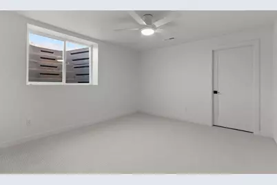 N8881 Killarney Way, Menasha, WI 54952 - Photo 43