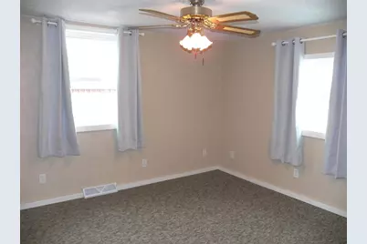 506 Park Avenue, Oconto, WI 54153 - Photo 11