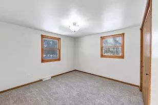 2801 Meadow Flower Ln, Suamico, WI 54313 - Photo 11