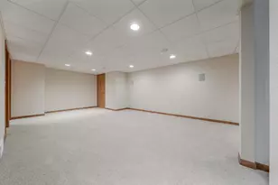 W6054 Zinnia Dr, Appleton, WI 54915 - Photo 33