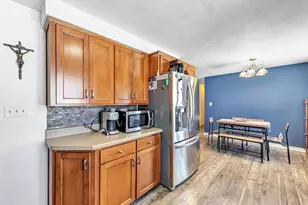 1231 Colle St, Luxemburg, WI 54217 - Photo 7