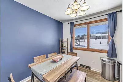 1231 Colle Street, Luxemburg, WI 54217 - Photo 9