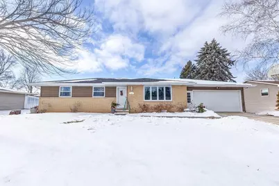 1231 Colle Street, Luxemburg, WI 54217 - Photo 1