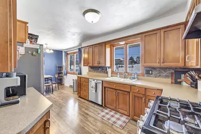 1231 Colle Street, Luxemburg, WI 54217 - Photo 5