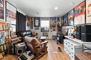 325 S Jefferson St, Green Bay, WI 54301 - Photo 17