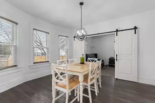 219 W 16th Ave, Oshkosh, WI 54902 - Photo 9