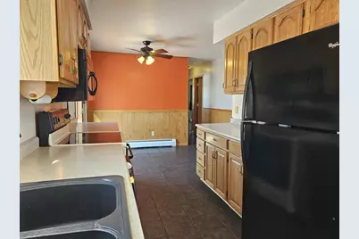 613 McKinley Avenue, Omro, WI 54963 - Photo 9