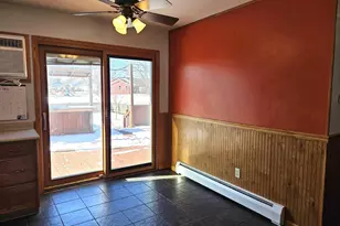 613 McKinley Ave, Omro, WI 54963 - Photo 7