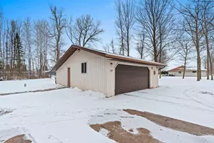129 W Wallrich Rd, Cecil, WI 54111 - Photo 55