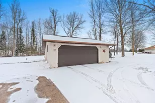 129 W Wallrich Rd, Cecil, WI 54111 - Photo 57