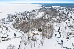 129 W Wallrich Rd, Cecil, WI 54111 - Photo 63