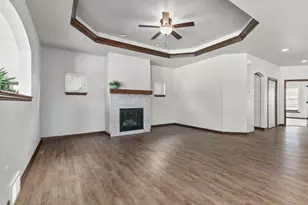 1857 N Margaret St, Appleton, WI 54913 - Photo 7