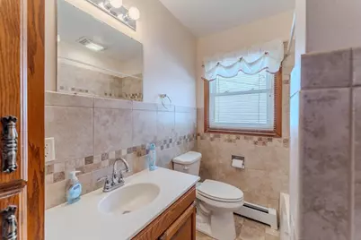 680 Glendale Avenue, Oshkosh, WI 54901 - Photo 9