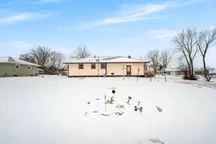 680 Glendale Ave, Oshkosh, WI 54901 - Photo 25