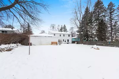 2423 Deckner Avenue, Green Bay, WI 54302 - Photo 37