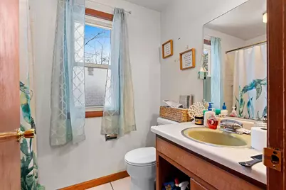 2423 Deckner Avenue, Green Bay, WI 54302 - Photo 29