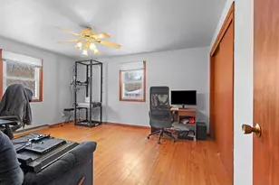 2423 Deckner Ave, Green Bay, WI 54302 - Photo 13