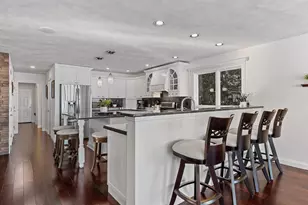 2710 Shorewood Dr, Oshkosh, WI 54901 - Photo 19