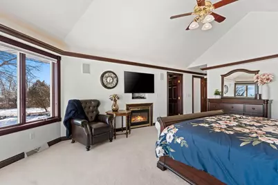 2710 Shorewood Drive, Oshkosh, WI 54901 - Photo 39