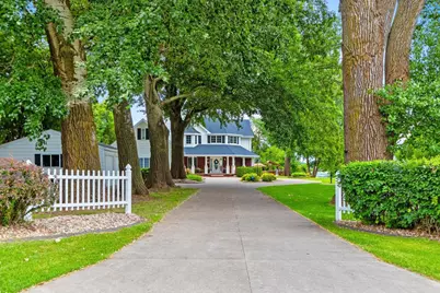 2710 Shorewood Drive, Oshkosh, WI 54901 - Photo 65