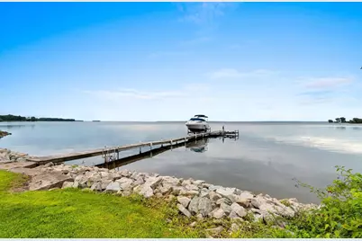 2710 Shorewood Drive, Oshkosh, WI 54901 - Photo 85