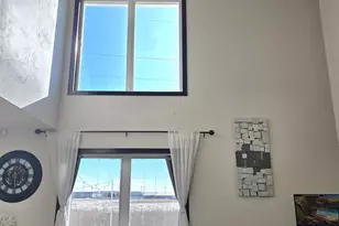 3967 E Rubyred Dr, Appleton, WI 54913 - Photo 7