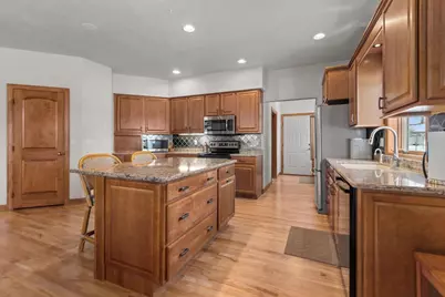 900 Clover Court, Menasha, WI 54952 - Photo 25