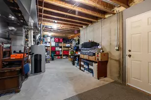 900 Clover Ct, Menasha, WI 54952 - Photo 47