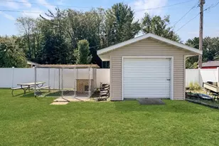 511 S Wells Ave, Peshtigo, WI 54157 - Photo 31