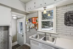 1820 Rankin St, Manitowoc, WI 54220 - Photo 7