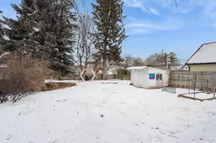 1820 Rankin St, Manitowoc, WI 54220 - Photo 27