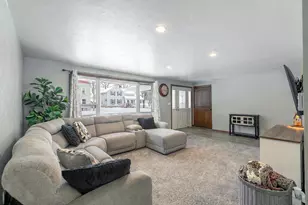 428 Lincoln St, Seymour, WI 54165 - Photo 5