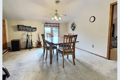 450 N Campbell Road #D3, Oshkosh, WI 54902 - Photo 5