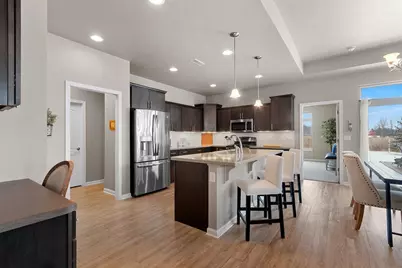 3655 Woods Edge Way, De Pere, WI 54115 - Photo 9