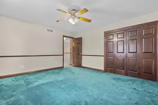 324 E Haddonstone Dr, Appleton, WI 54913 - Photo 23