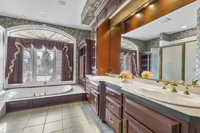 324 E Haddonstone Drive, Appleton, WI 54913 - Photo 19