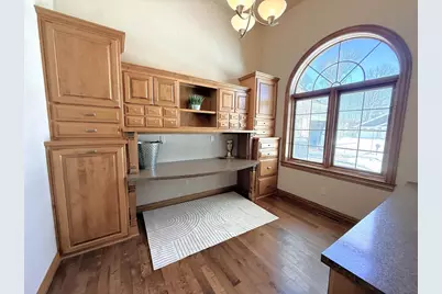 448 Harvest Road, Green Bay, WI 54302 - Photo 17