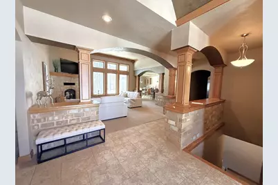 448 Harvest Road, Green Bay, WI 54302 - Photo 5