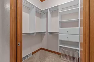 448 Harvest Rd, Green Bay, WI 54302 - Photo 37