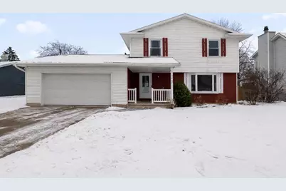 125 Parkway Court, Fond du Lac, WI 54935 - Photo 1