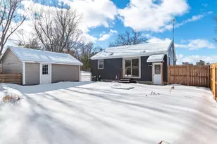 1140 S Evergreen St, Shawano, WI 54166 - Photo 37